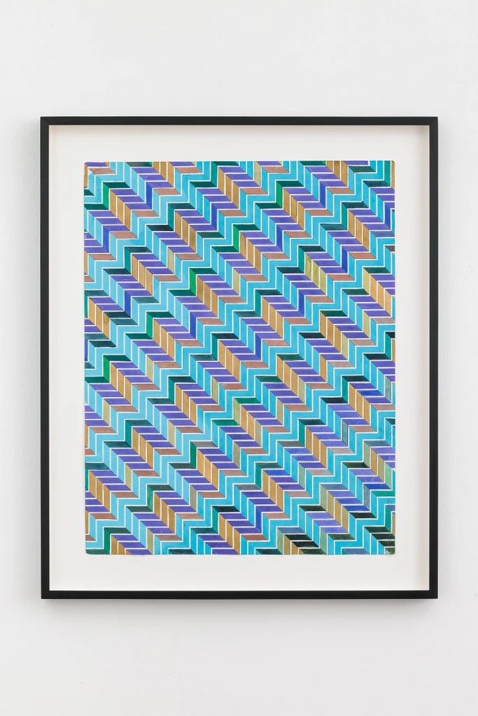geometry “Ladder,” known as the “Raisa Gorbacheva Pattern”