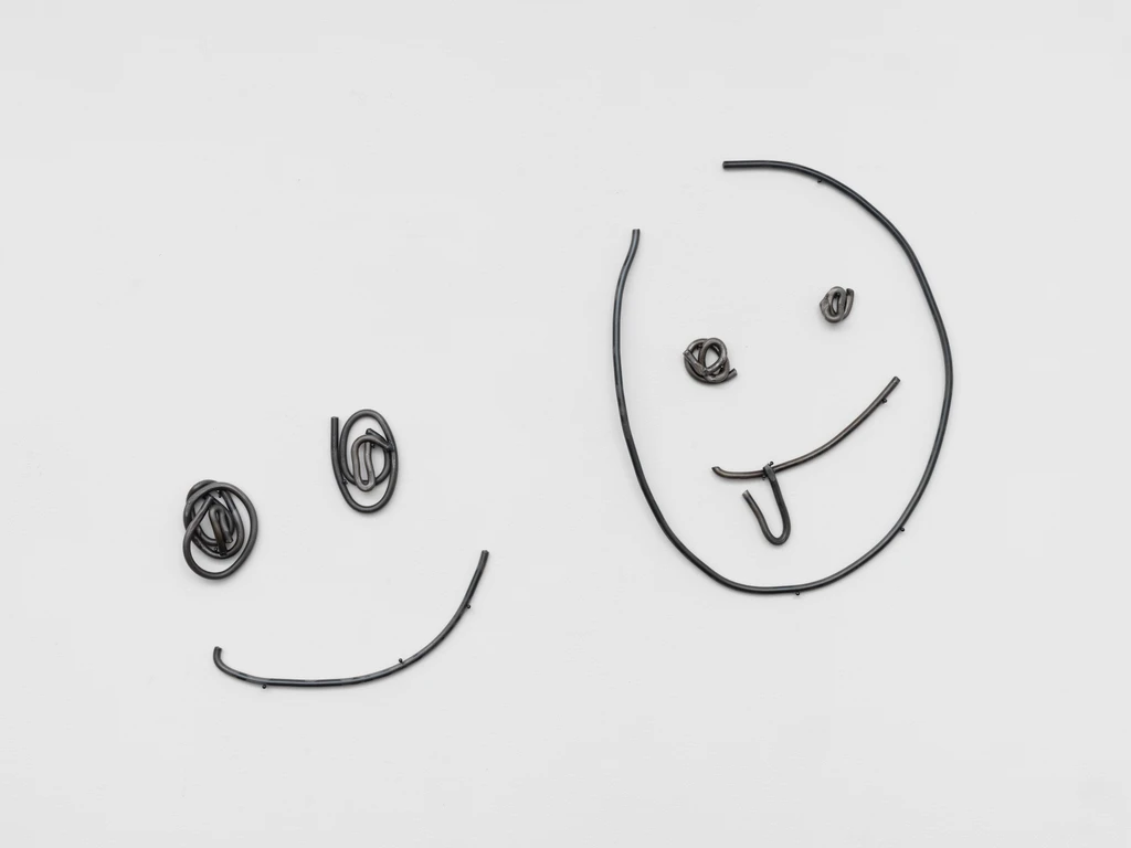Abetare (Smiley Couple)