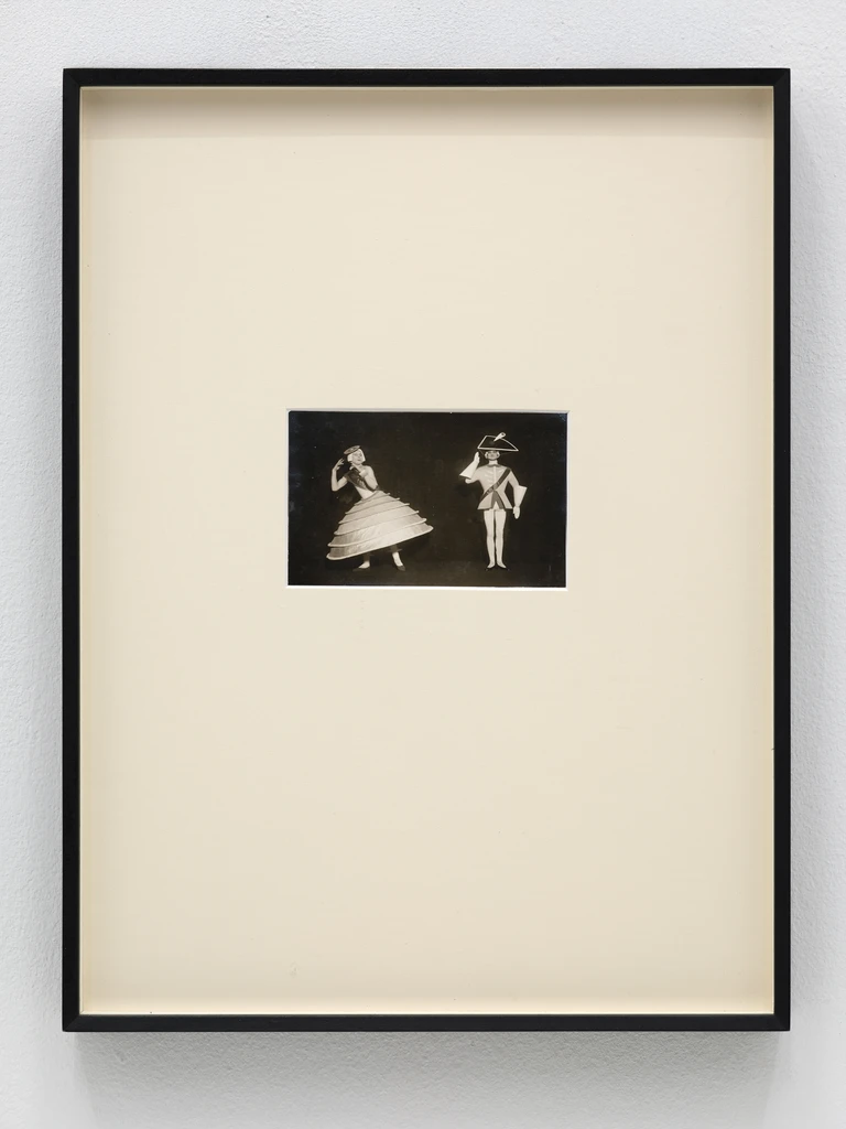 Stageplay „Rokokokokotte“ of Friedrich Wilhelm Bogler (1902-1945) at Bauhaus Weimar