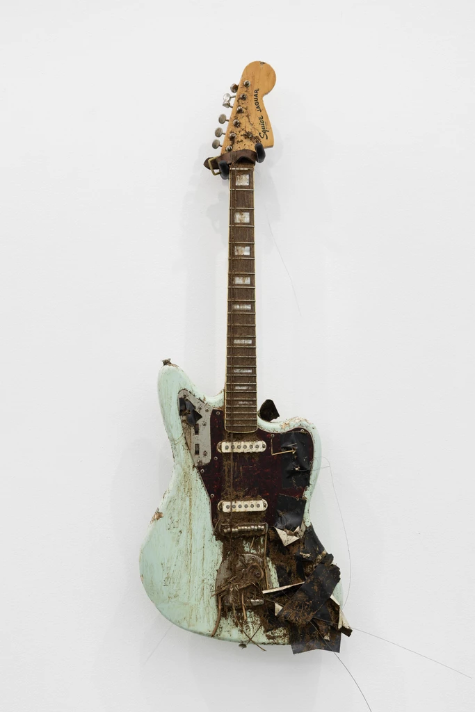 Bull Guitar Drag (after Christian Marclay) take 5