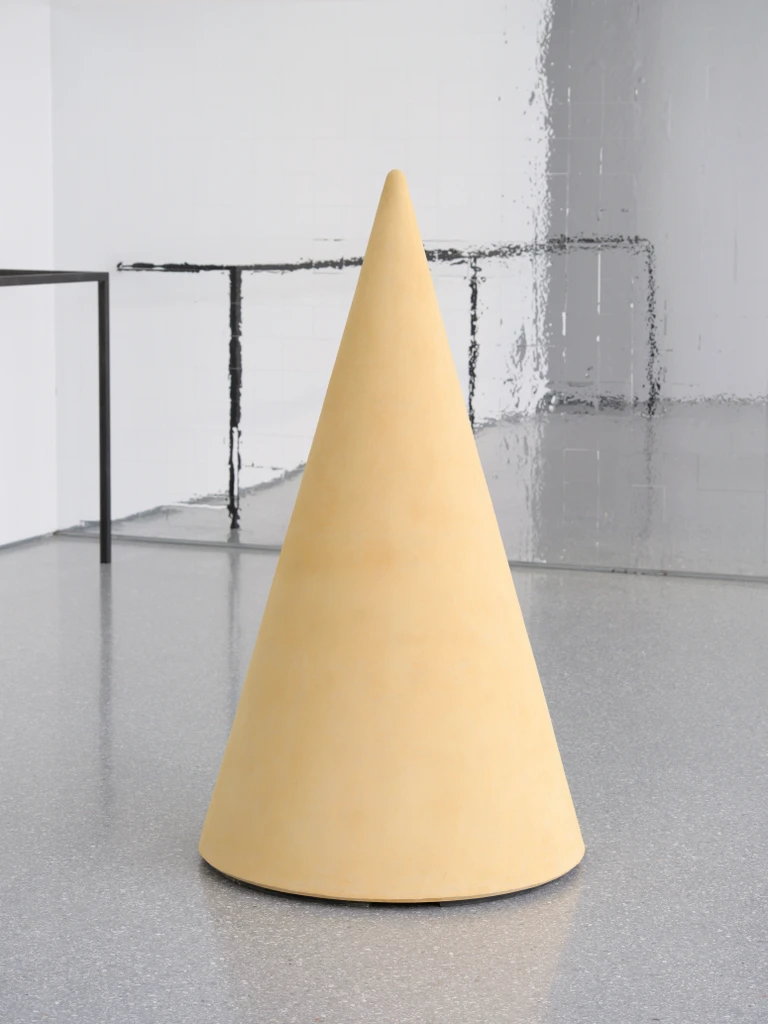 Simple form (yellow beige)