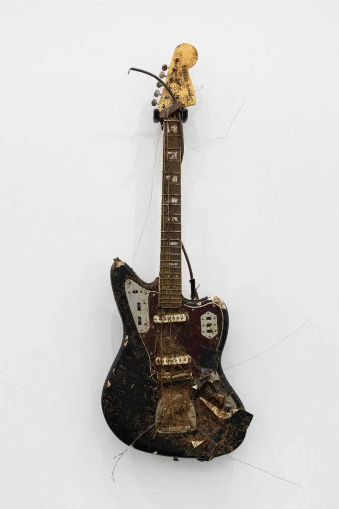 Bull Guitar Drag (after Christian Marclay) take 3