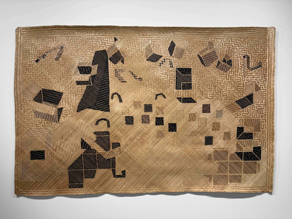 “make a mat” with weaving by S. Narty Raitom, Zaitun Raitom, Julia Ginasius and Julitah Kulinting