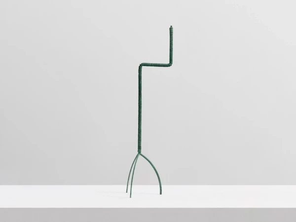 Small Toy (rope and triangular stand)